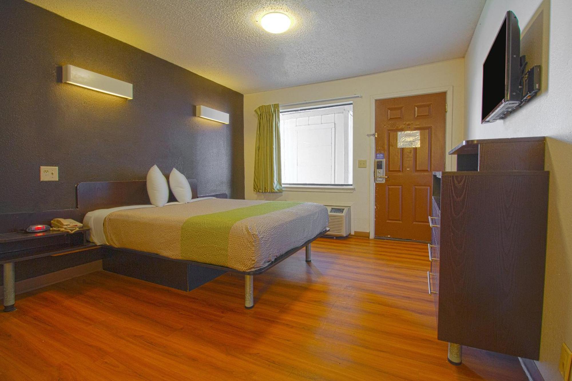 Studio Inn Extended Stay Oklahoma City Airport By Oyo Eksteriør billede