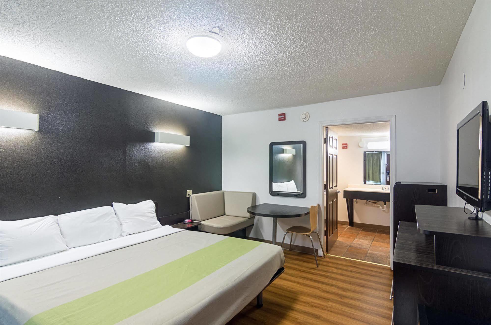 Studio Inn Extended Stay Oklahoma City Airport By Oyo Eksteriør billede